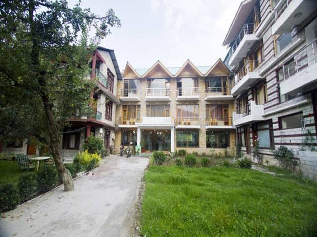 The Grand Welcome Hotel Шимла Екстериор снимка